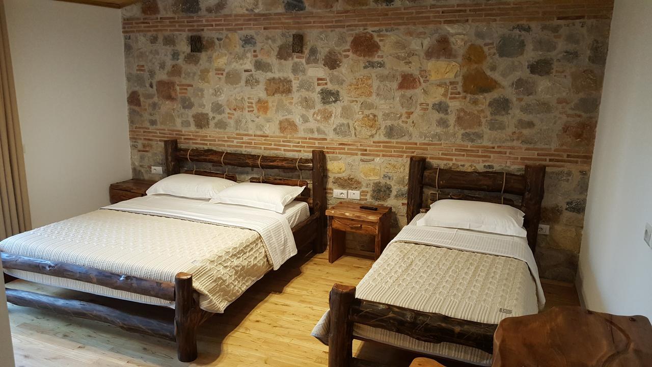Bujtina Ollga Hotell